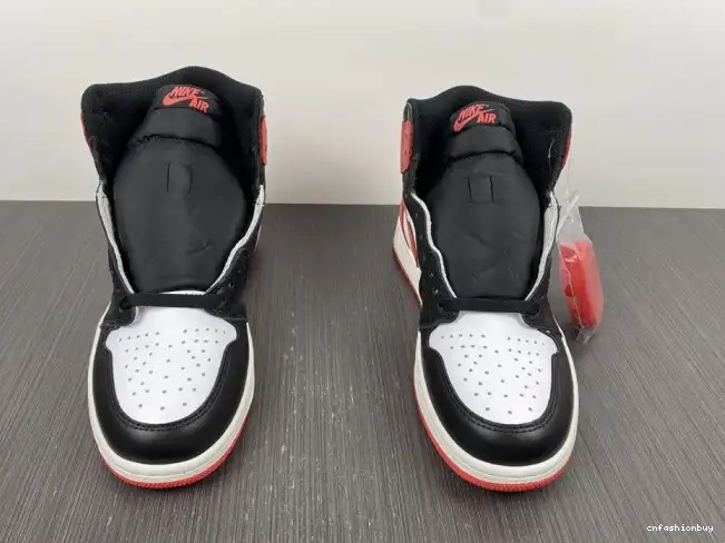 Air Jordan Retro High 'Track Red' 1 OG 555088-112 0425